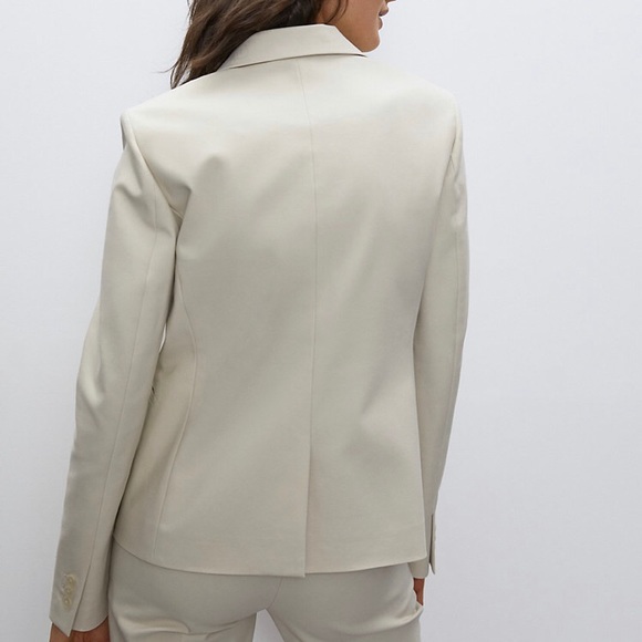 ♠️NEW with tag-Babaton Blazer ♠️ - Picture 3 of 12